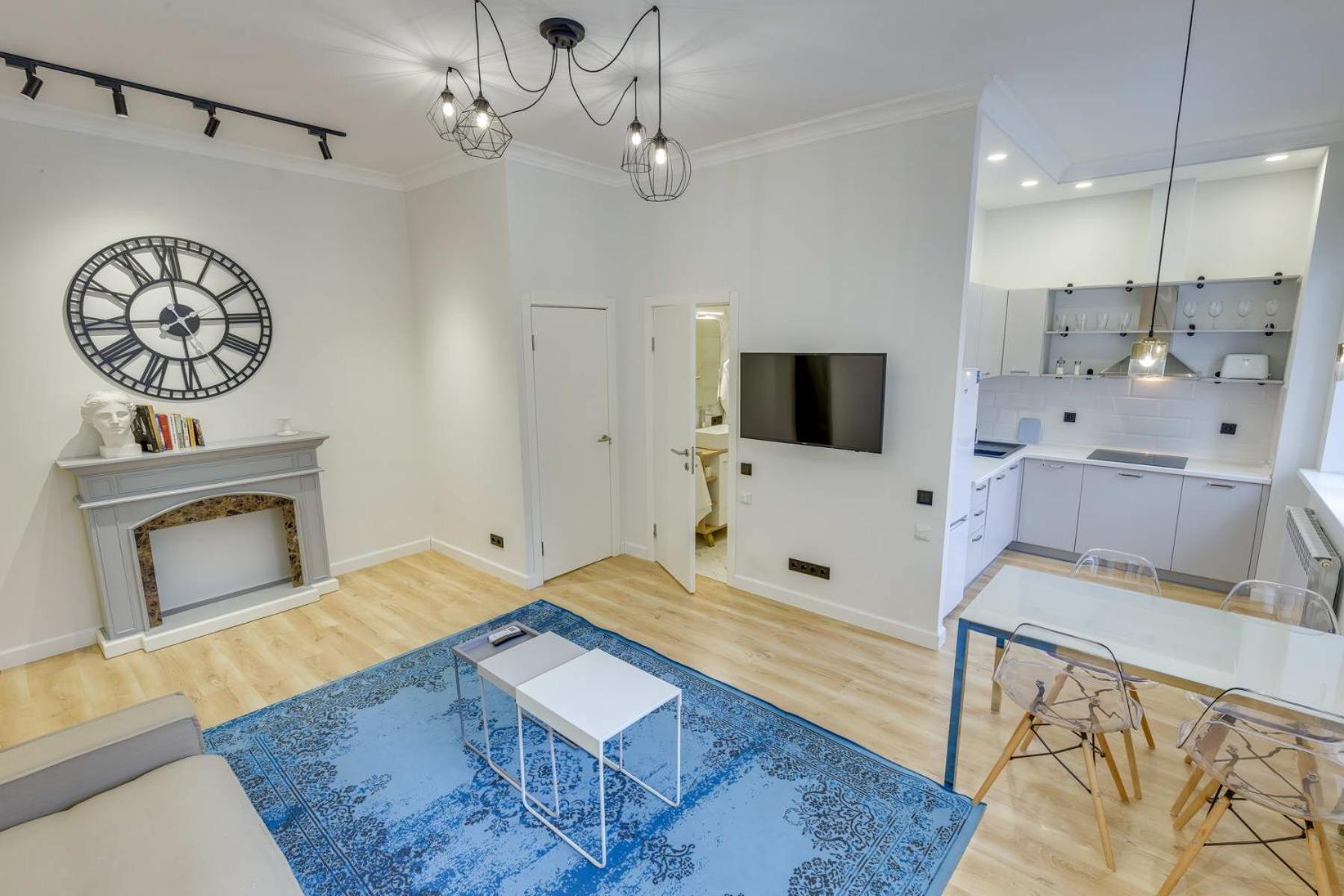 Opera Apartments الماتي الغرفة الصورة